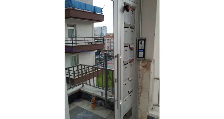 ZEYTİNBURNU GÖRÜNTÜLÜ DİAFON